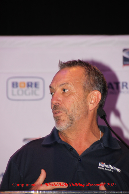 IMG_6253%20rev%20bll